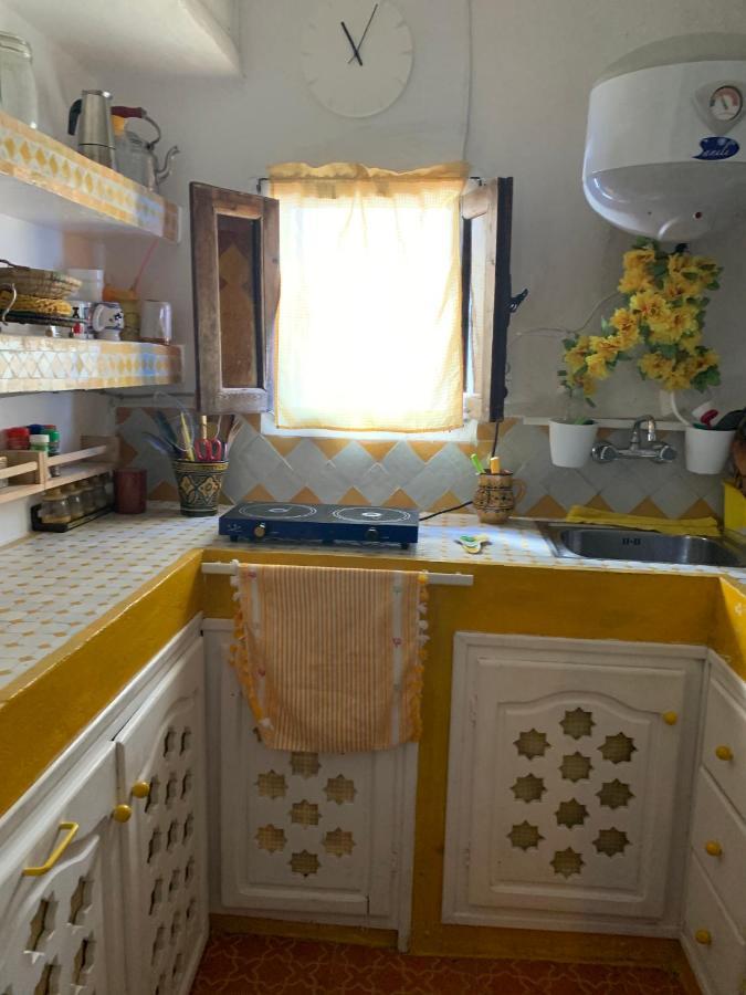 Hathor ,Casa Marroqui Con Dos Terrazas En La Medina Antigua , Ideal Parejas!! Wifi!! Asilah Exteriör bild