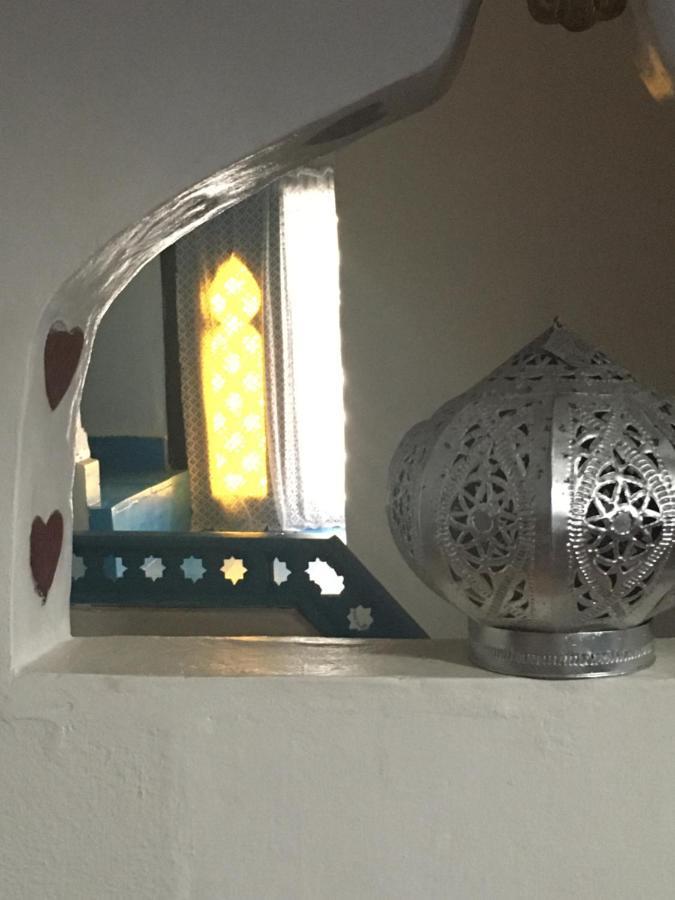 Hathor ,Casa Marroqui Con Dos Terrazas En La Medina Antigua , Ideal Parejas!! Wifi!! Asilah Exteriör bild