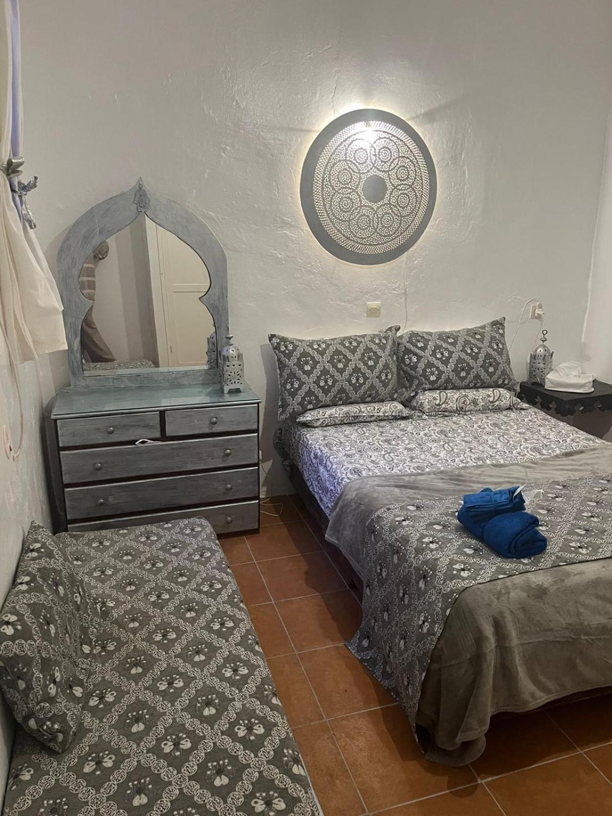 Hathor ,Casa Marroqui Con Dos Terrazas En La Medina Antigua , Ideal Parejas!! Wifi!! Asilah Exteriör bild
